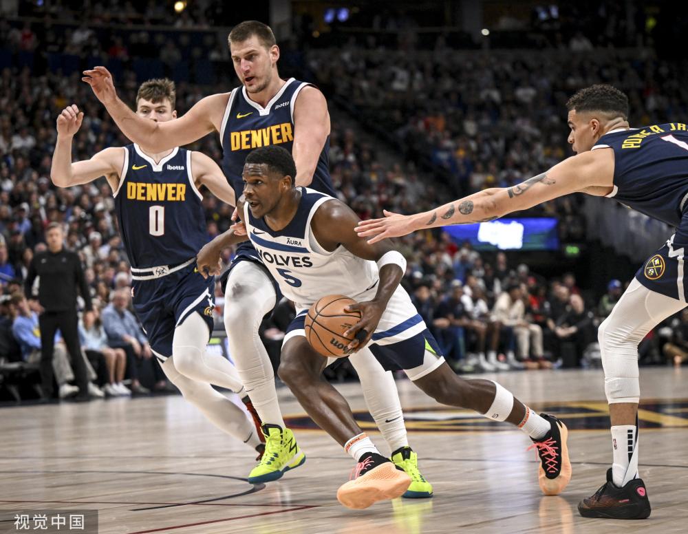 斯图加特的 斯图加特的