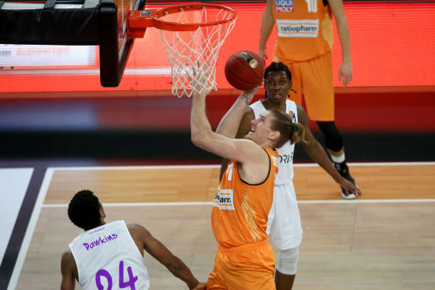 跑位的选择 跑位的选择