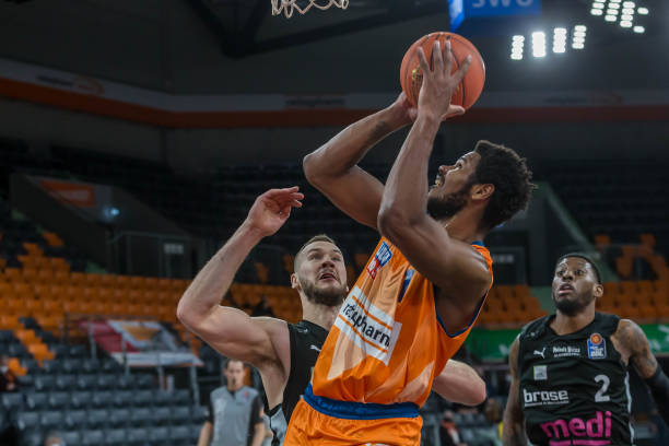 浦快速由守 浦快速由守